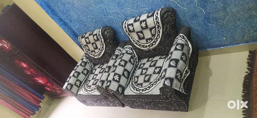 Five seater sofa set with cover set