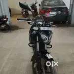 TVs Raider 2023 Black