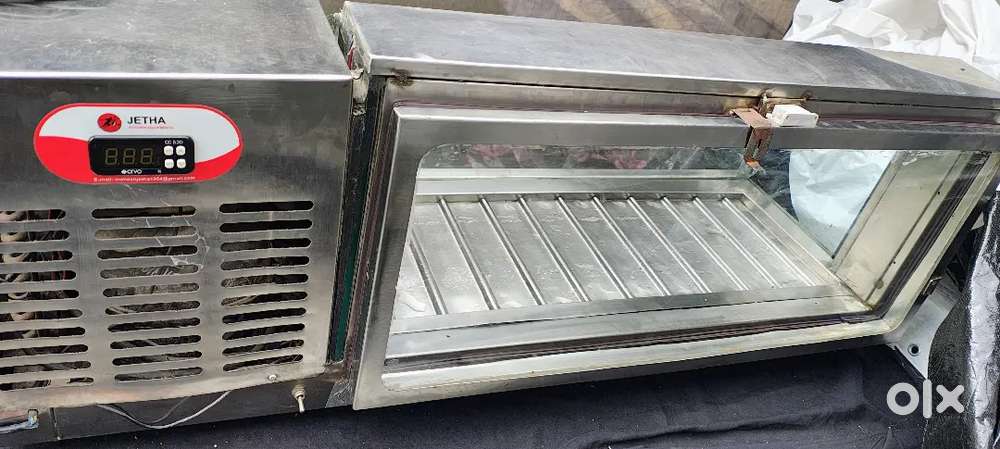 Bakery Display Chiller