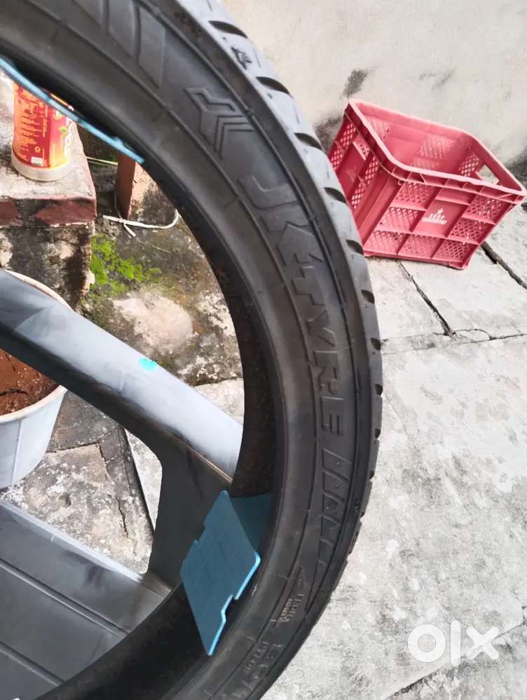 tyre  size 80/100_17