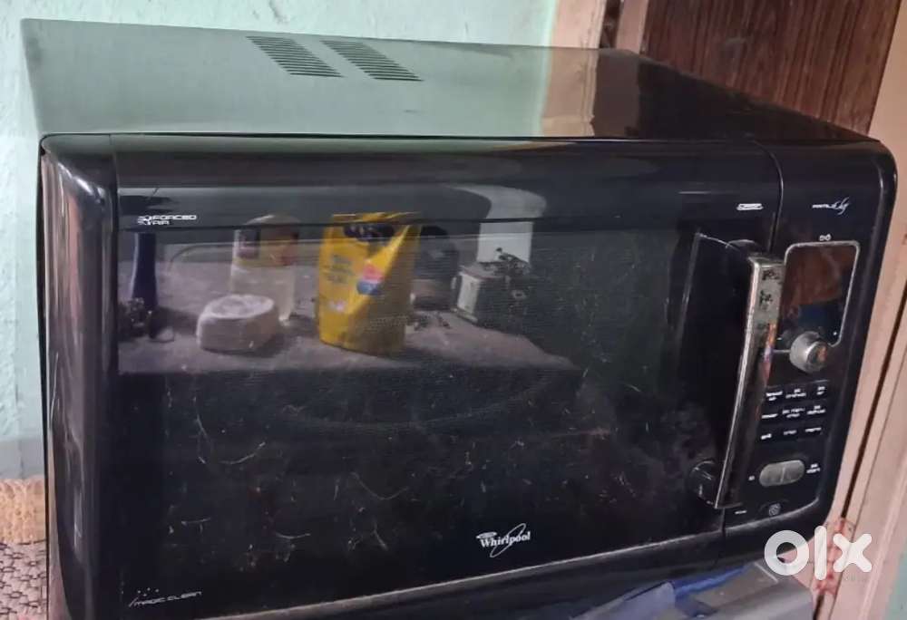 Whirlpool Magicook 27C (Black)