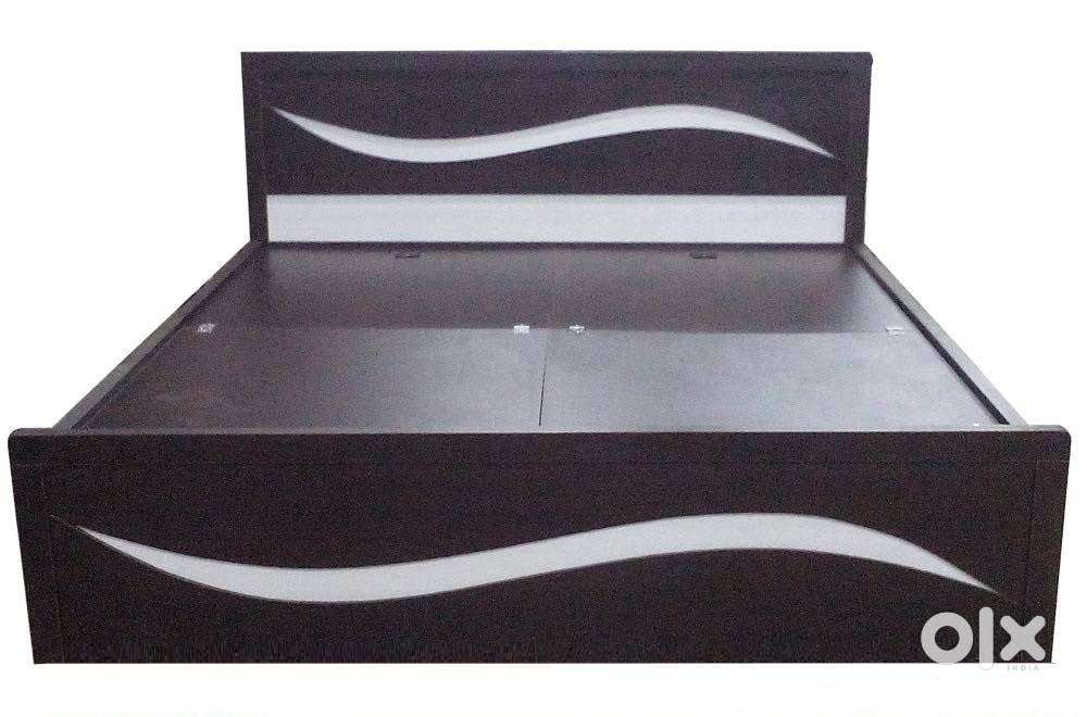 SALE New premium quality engineering wood bed