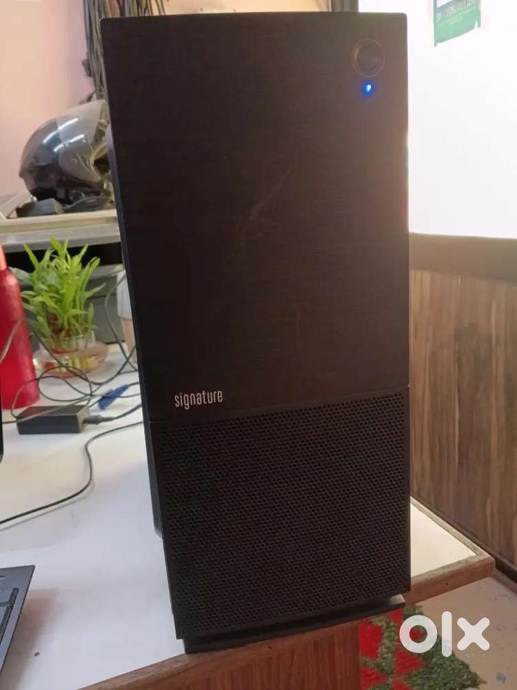 i7 7th generation cpu sell 8gb ram 256gb SSD 500gb hard disc