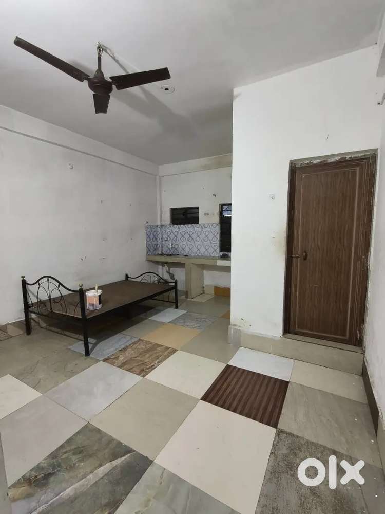 2 rooms with attached toilet bathroom