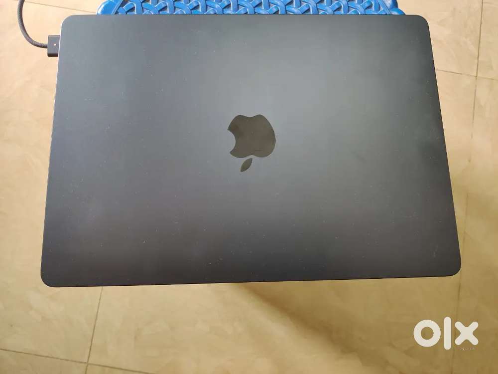 Apple MacBook Air 13-inch (M4, 2025) - 3 months old