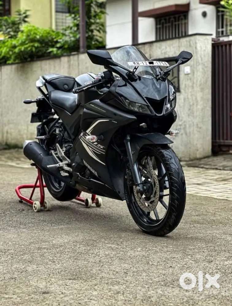 Yamaha R15 V3 mint condition