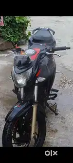 Apache RTR 200 4v urgent sale super good condition