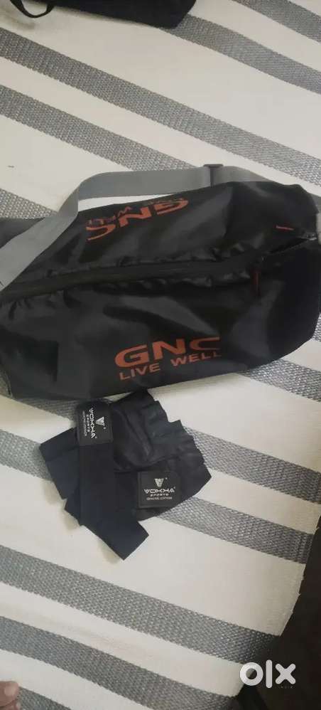 Gym bag & Hand gloves for gym