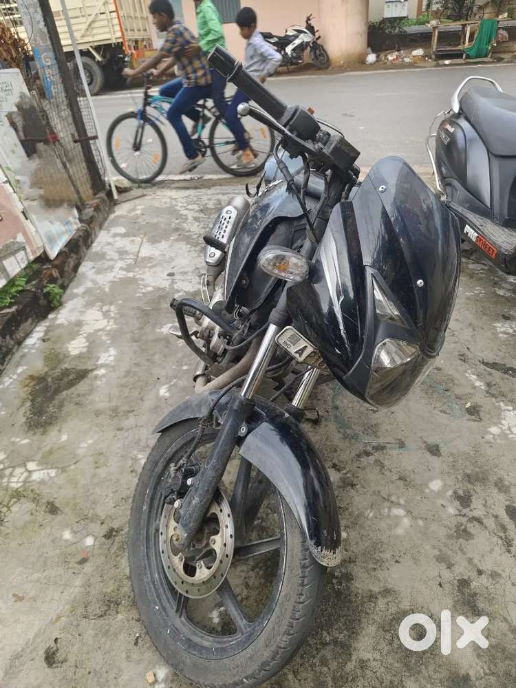 Bike running lo agipoyi 5 mint ki start  avthundhi  all papers vunay