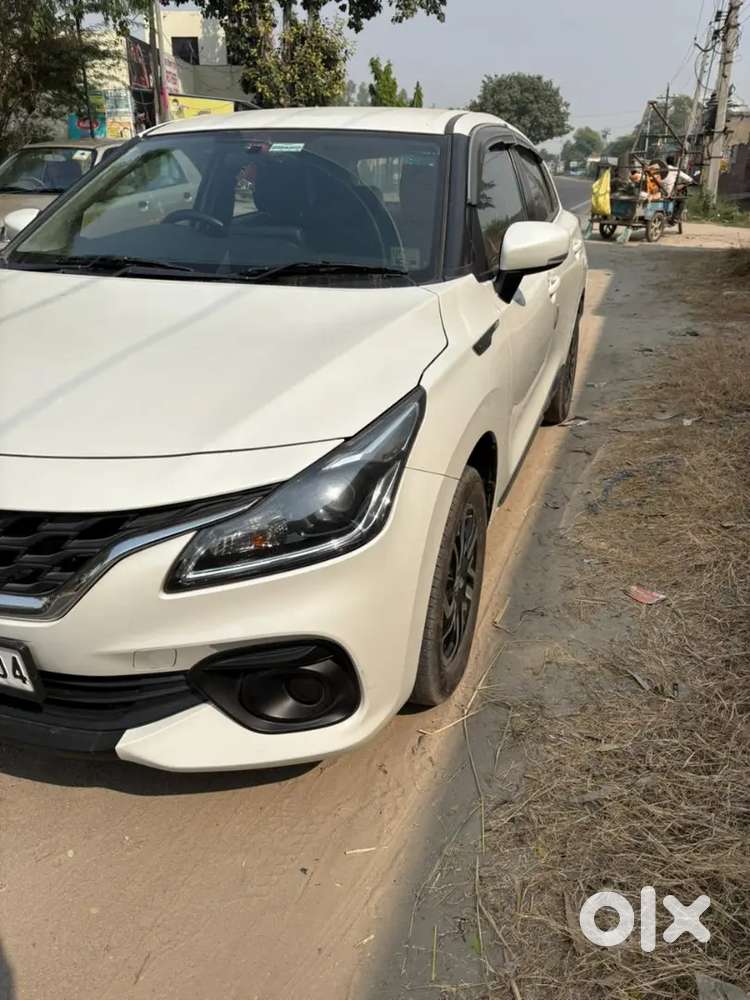 Baleno automatic White Petrol