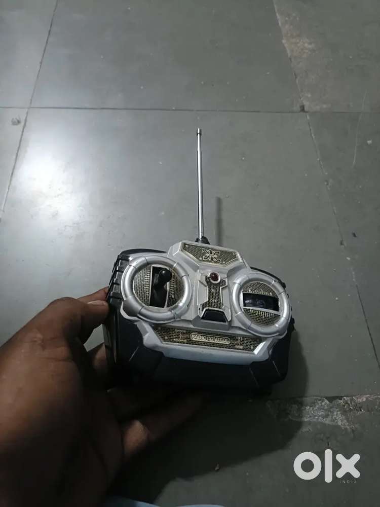 Remote control car