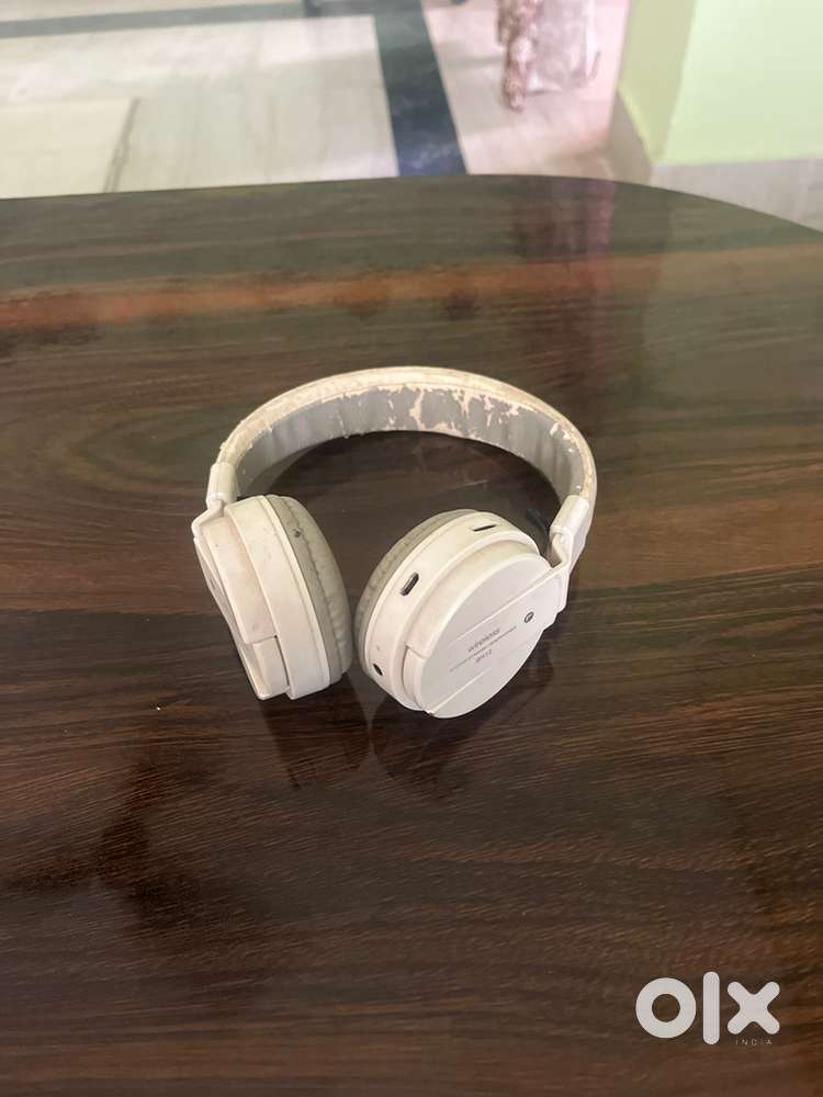 Headphone for sale
