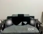 5 seater wooden Sofa in Excellent condition