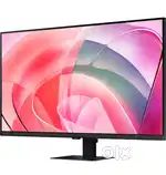 Samsung monitor Brand new 32 inch samsung viewfinity monitor for sale