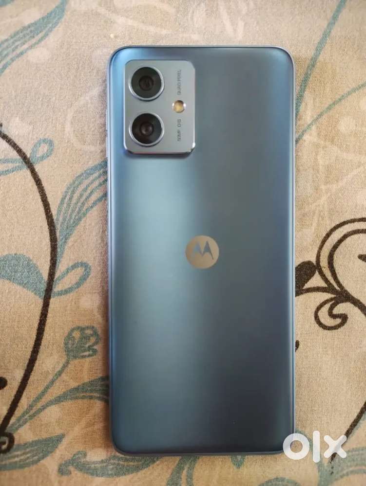 Moto G54 5G 8 GB / 128 GB - Excellent Condition with Box & Accessories