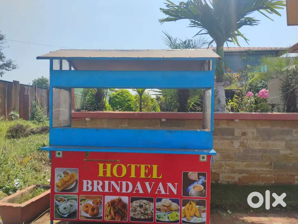 Food court  (canteen gadi)