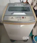 Old washing machine for sale in well working condition.