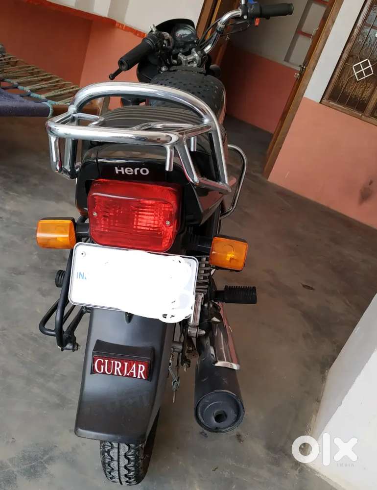 पेसो की जरूरत है, इसलिए अर्जेंट बेचनी है।।