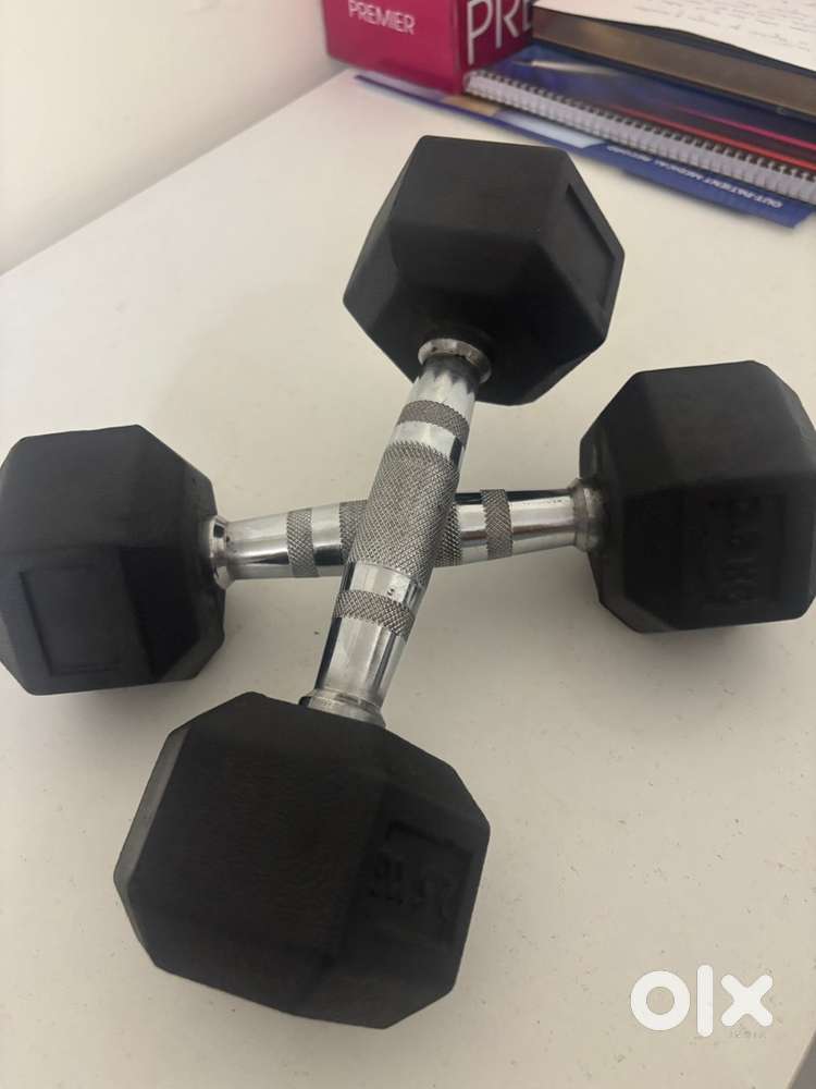 Pair of 2.5 kg dumbbell