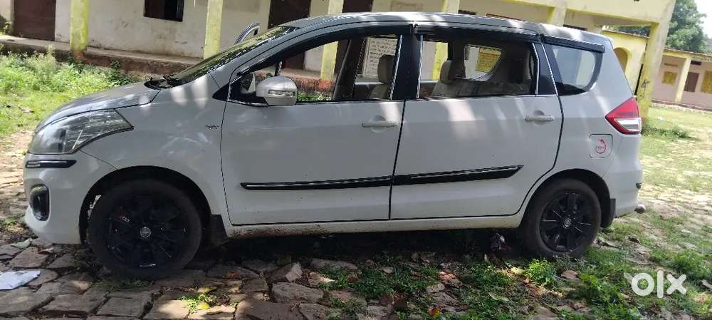Maruti Suzuki Ertiga 2018 Petrol 90000 Km Driven