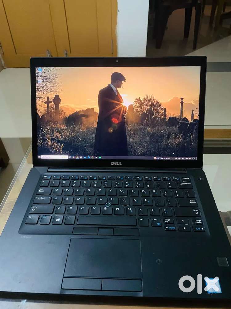 Laptop dell- i5 6th gen  touch screen