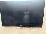 42 inch LCD tv