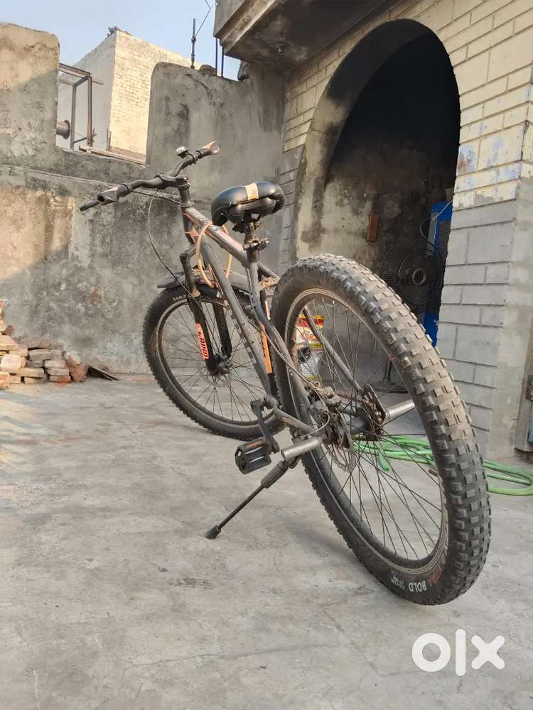 BEST BYCYCLE ONLY ONE YEAR OF USE