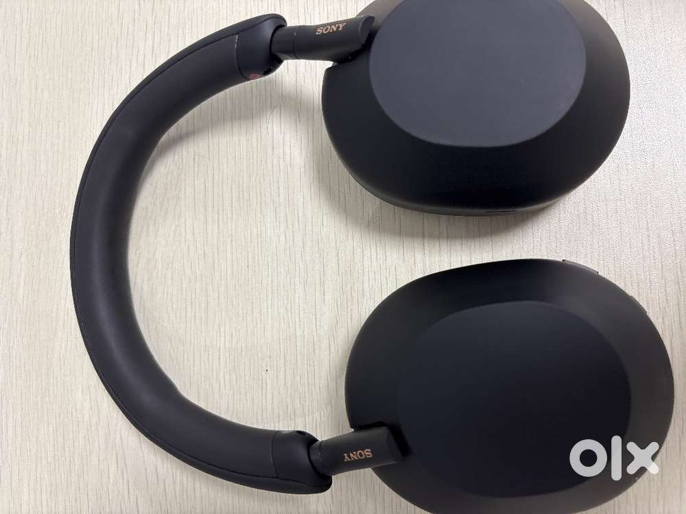 SONY WH-1000XM5 Bluetooth Headphone with Mic (Auto Noise Cancellation)