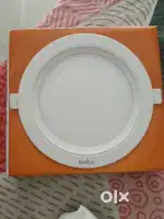 Wipro ceiling light with inbuilt chowk - not required outside chowk..
