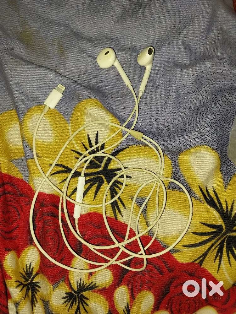 Erphone apple ka hai