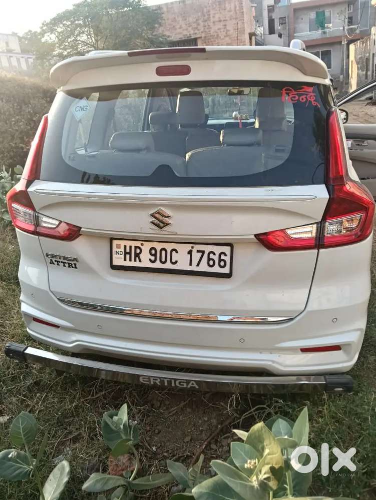 22k km running shoroom pic,Kisi ko EMI pe leni ho to vo bhi ho jayega