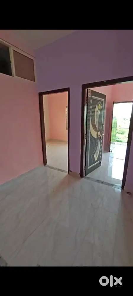 Duplex house (ground & first floor both r 3bhk) Gated society