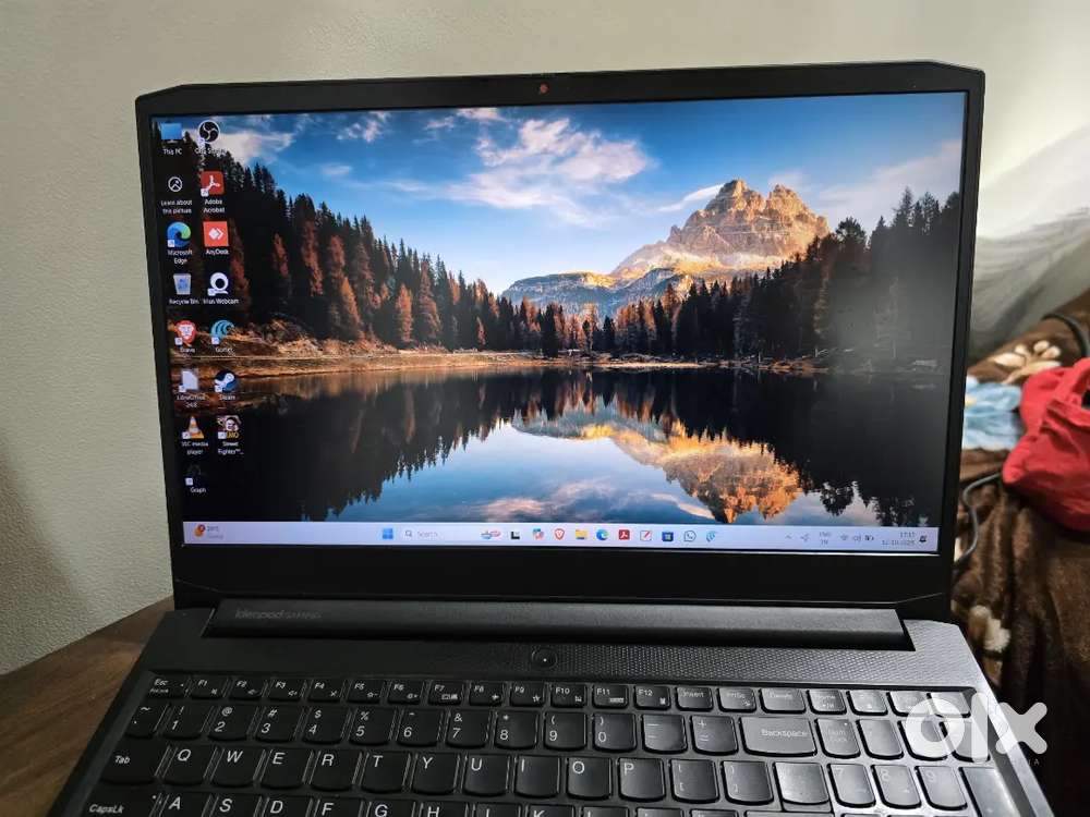 Lenovo Gaming Laptop with 16GB DDR5 RAm