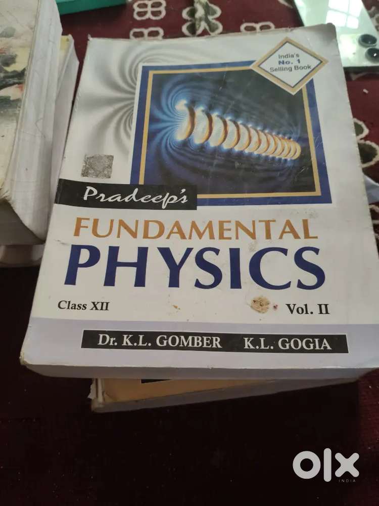 Class 12th physics chemistry NEET LEVEL REFRENCES ON SALE