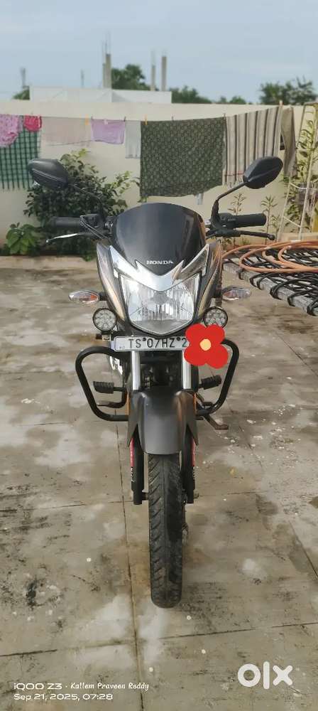 Good mileage ,single hand ,Neet condition