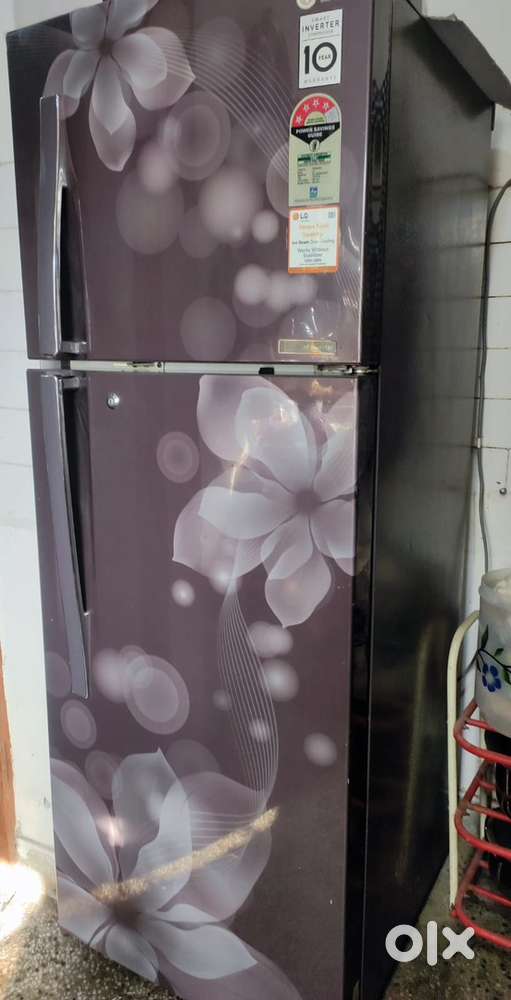 LG FRIDGE 4 STAR SMART INVERTER IN EXCELLENT CONDITION