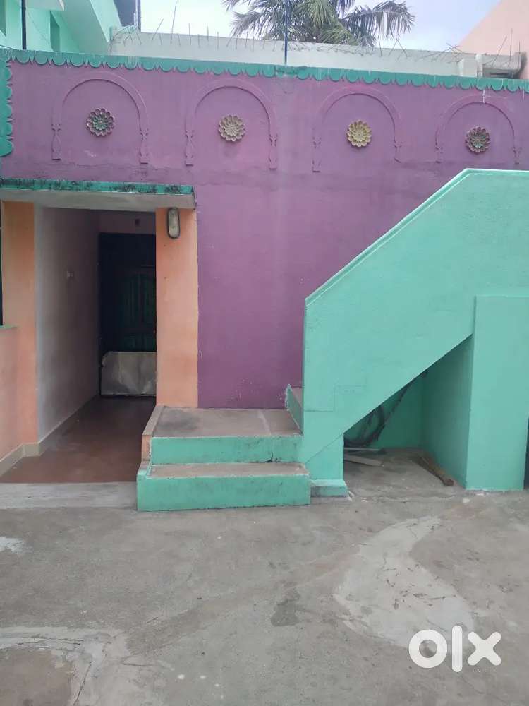 House is located near to metro water tank and 1km from bus terminus.