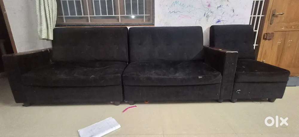 Sponge less damage sofa
