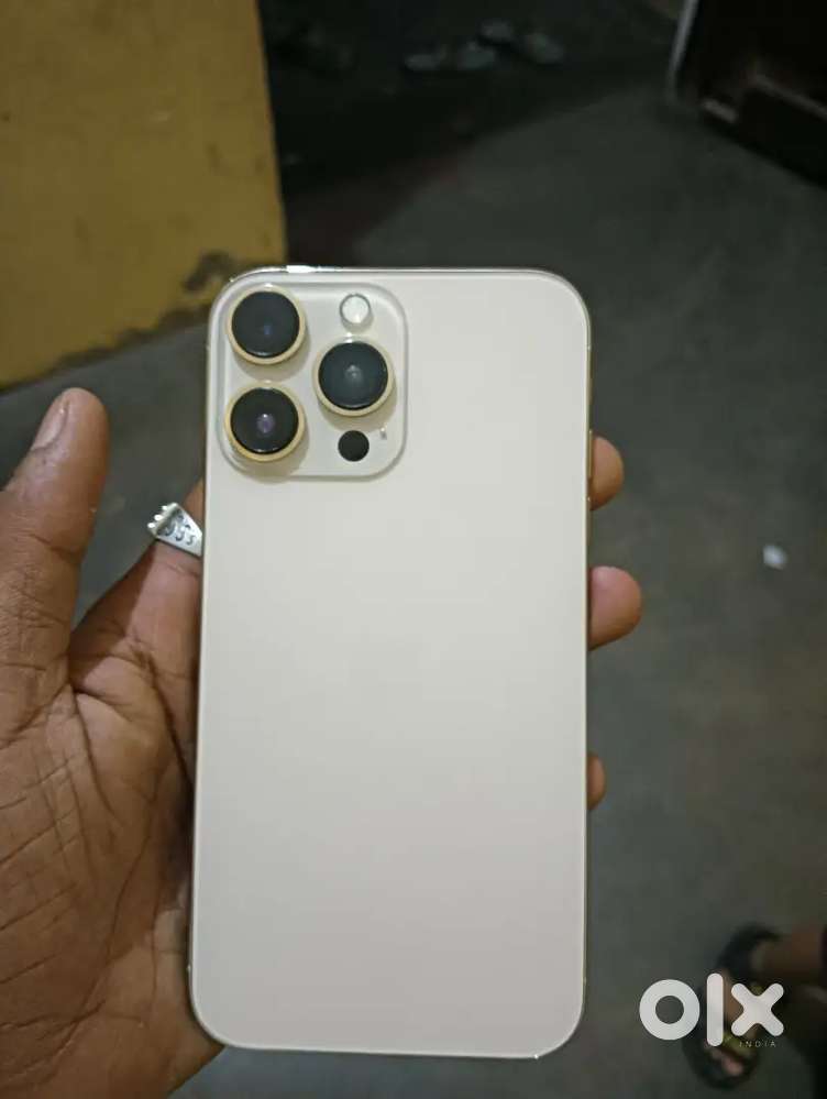 I phone xr good condition