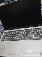 Dell laptop Inspiron 15 3000