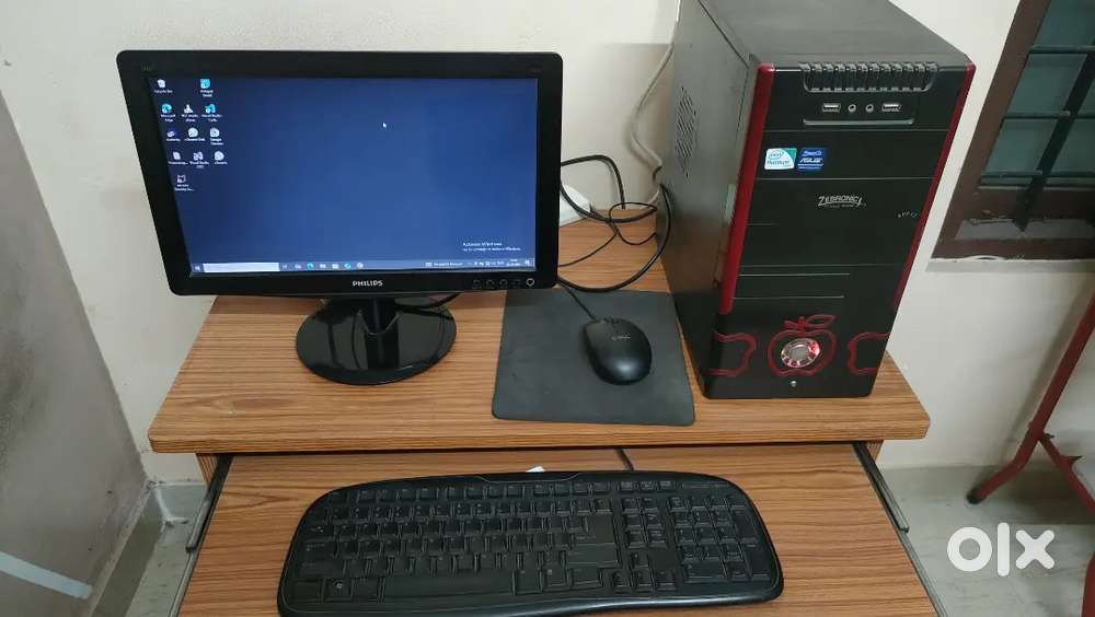 Computer Set & Table for Sale