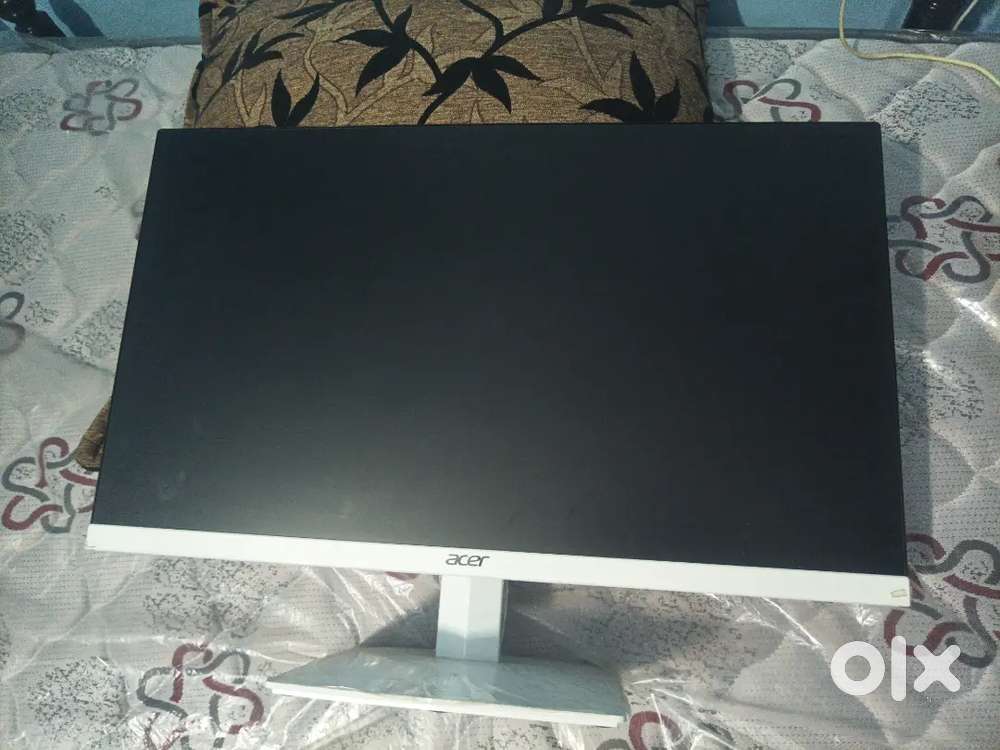 Acer 27inch Monitor - 8500rs