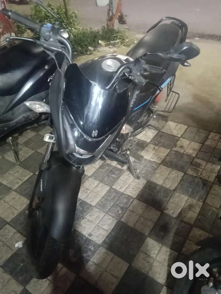 Hero bike selling
