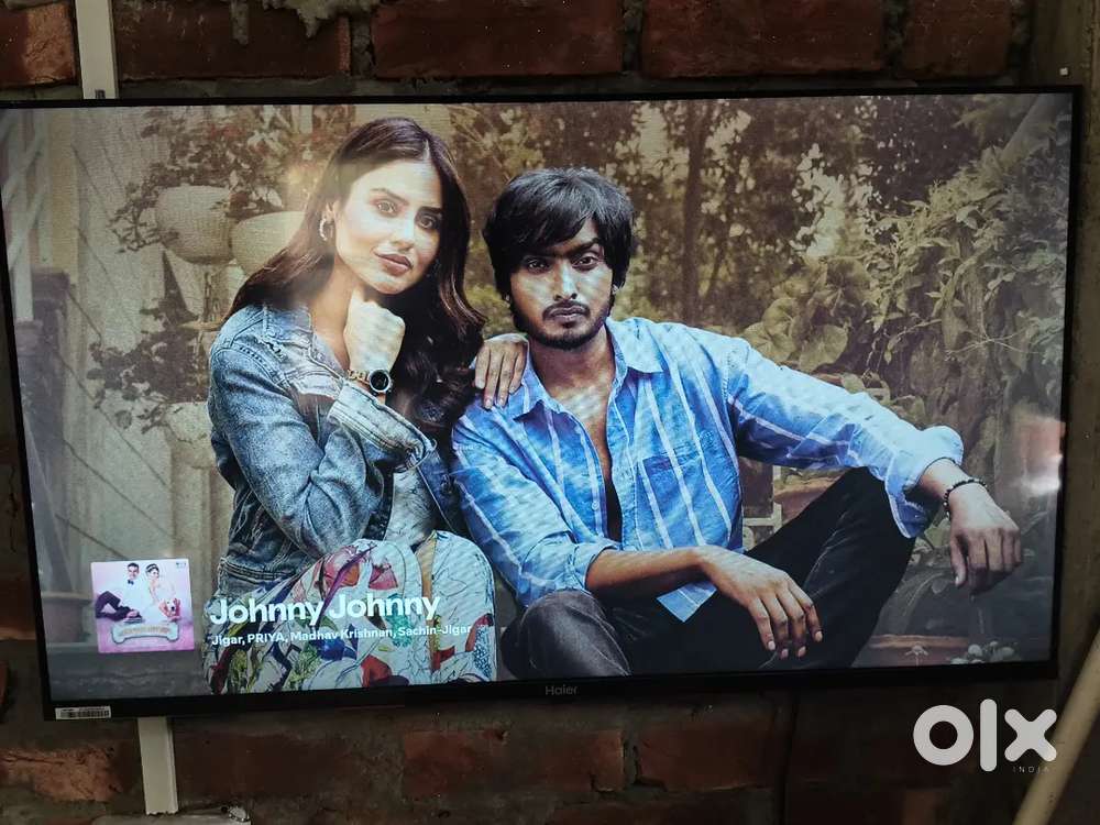 Haier tv 1 month old