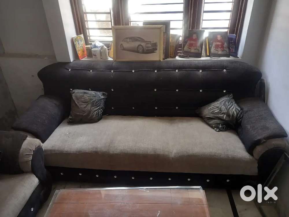 7 seat sofa