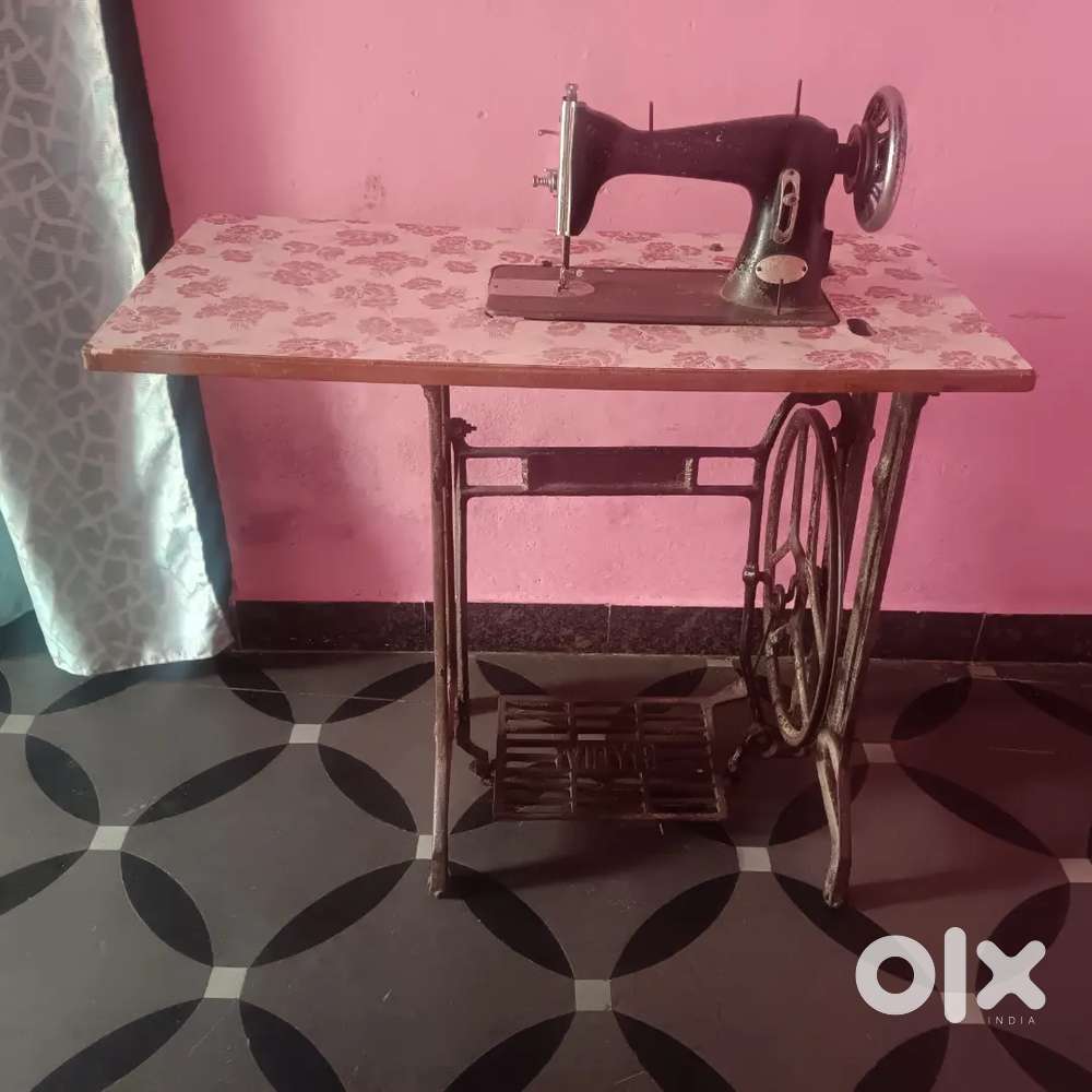 Vidya sewing machine