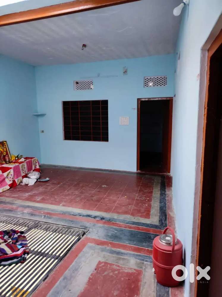 3BHK and 1RK available in the main location