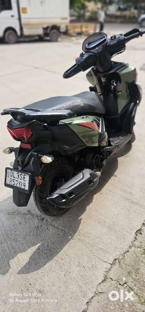 Yamaha ZR Street Rally 125 Scooty