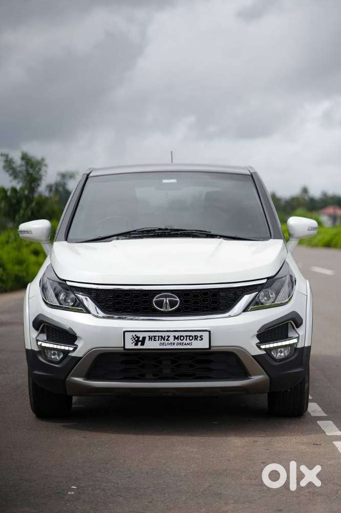 Tata Hexa 2.2 XTA 4X2 7 STR Dual Tone, 2019, Diesel