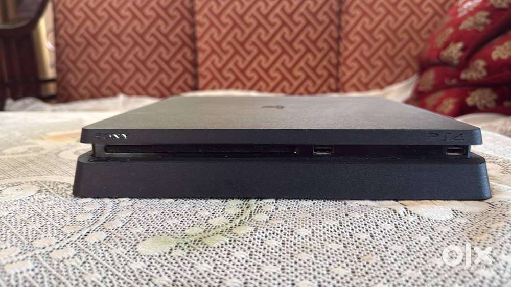 PS4 Slim 1TB